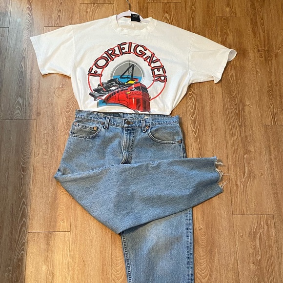 Vintage 1993 Foreigner World Tour Concert T-shirt - Picture 5 of 12
